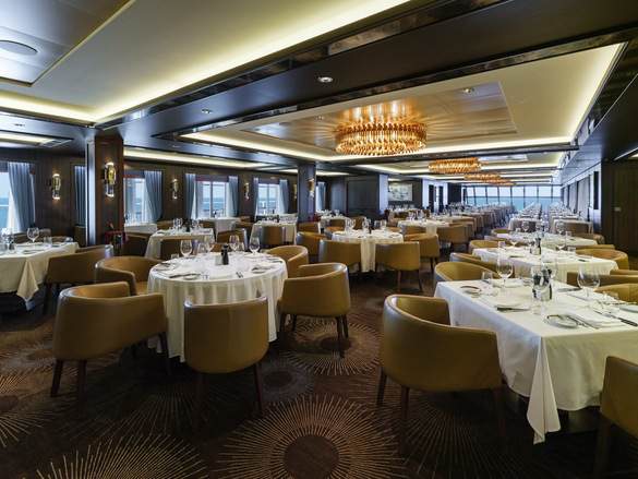 Norwegian Cruise Line, Norwegian Bliss Cagney's Steakhouse 01.jpg